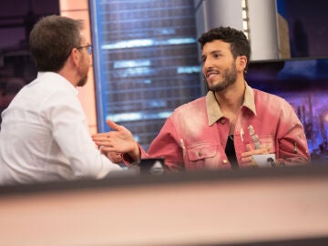 Pablo Motos comparte en 'El Hormiguero 3.0' una foto de Sebasti&aacute;n Yatra... &iexcl;desnudo!: "A ver si me hacen un casting de H&eacute;rcules"