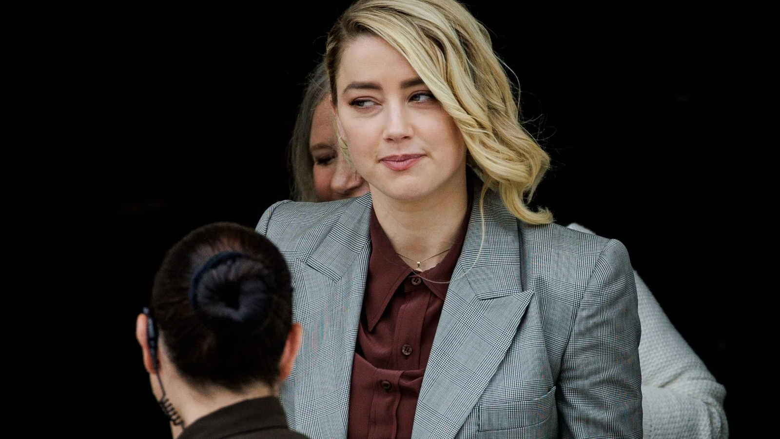 Amber Heard tras el juicio con Johnny Depp Amber Heard tras el juicio con Johnny Depp