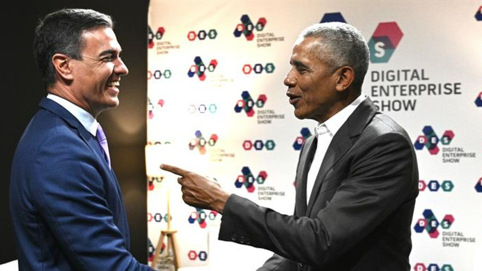 Pedro Sánchez y Barack Obama se encuentran en el congreso tecnológico de Málaga