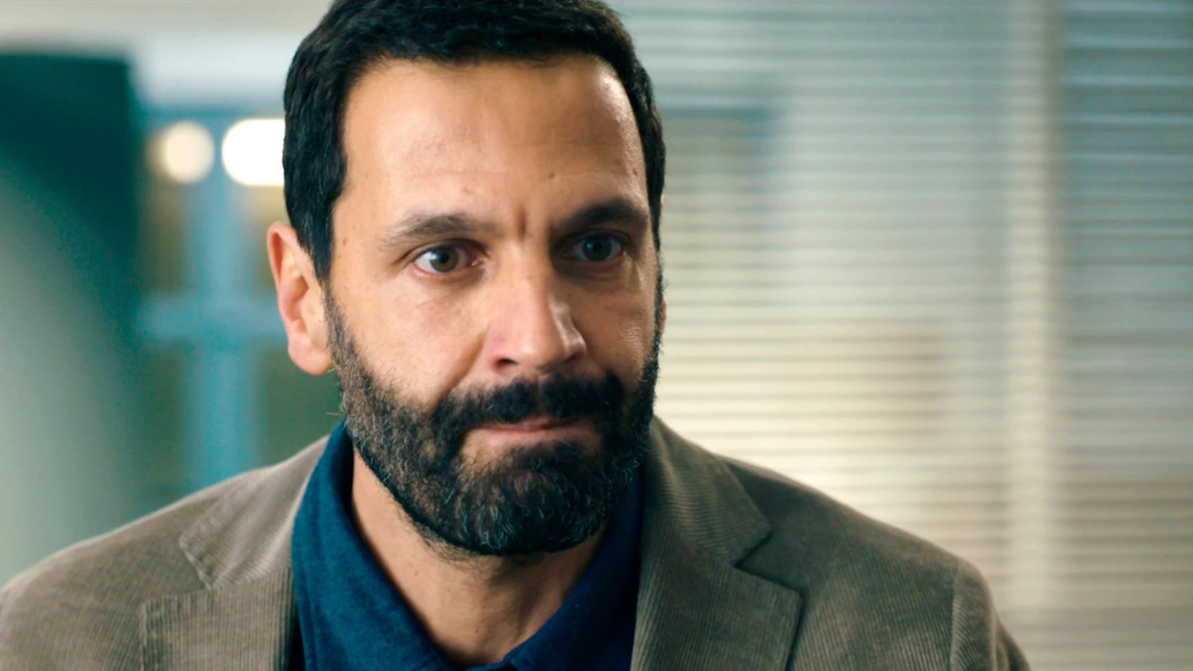Adam se planta ante Roxane para apoyar a Morgane: “Si decide despedirla, añada mi dimisión” Adam se planta ante Roxane para apoyar a Morgane: “Si decide despedirla, añada mi dimisión”