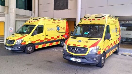 Ambulancias en una foto de stock