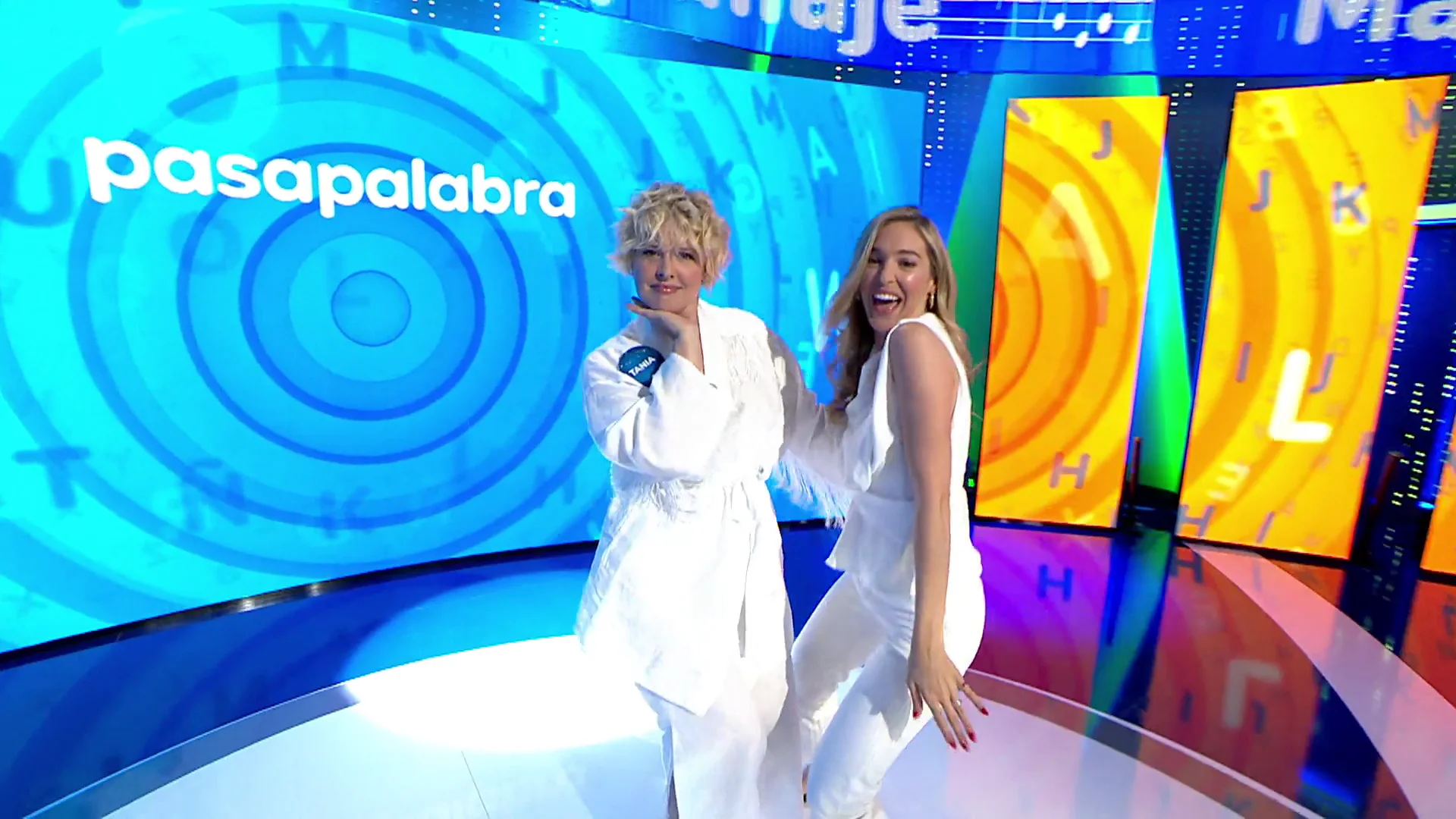 Tania Llasera e Isabel Forner se ponen &lsquo;Maquillaje&rsquo; en pleno &lsquo;Pasapalabra&rsquo; gracias a Mecano