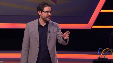 ¡Menudo caos! Juanra Bonet colapsa intentando entender la relación de los ‘Reboombio’