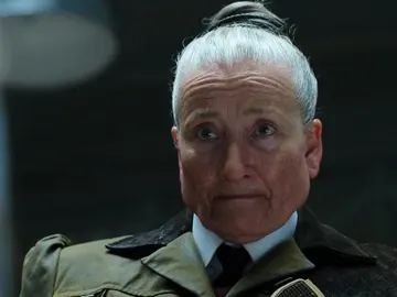 Emma Thompson como la señorita Trunchbull Emma Thompson como la señorita Trunchbull