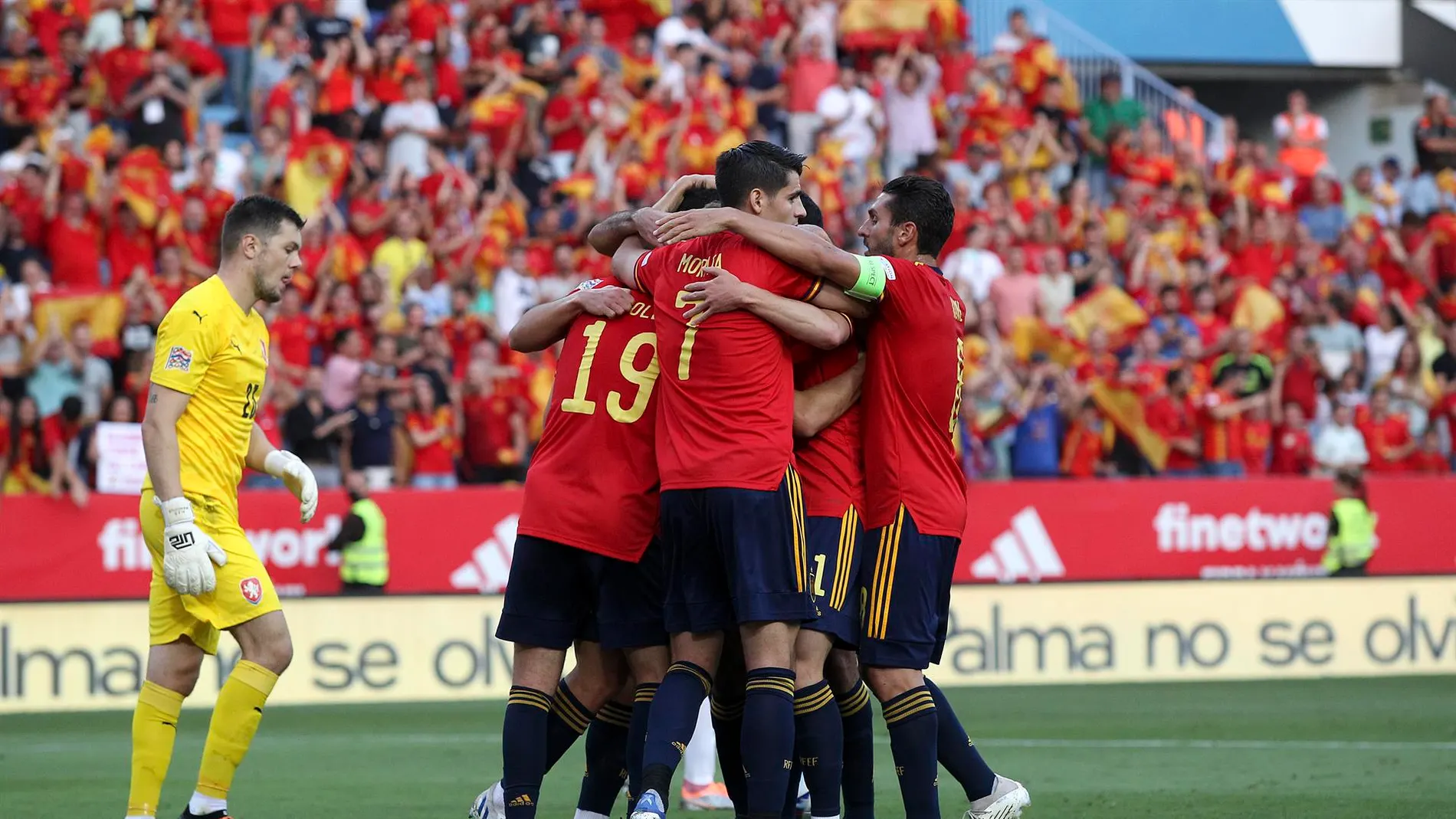 España celebra un gol en la Nations League
