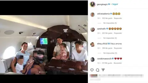 Cristiano y Georgina junto a sus hijos Cristiano y Georgina junto a sus hijos