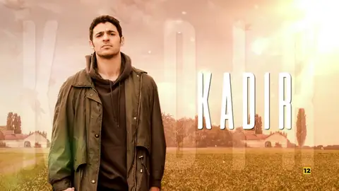 Halik Özgür Sari es Kadir Eren Halik Özgür Sari es Kadir Eren