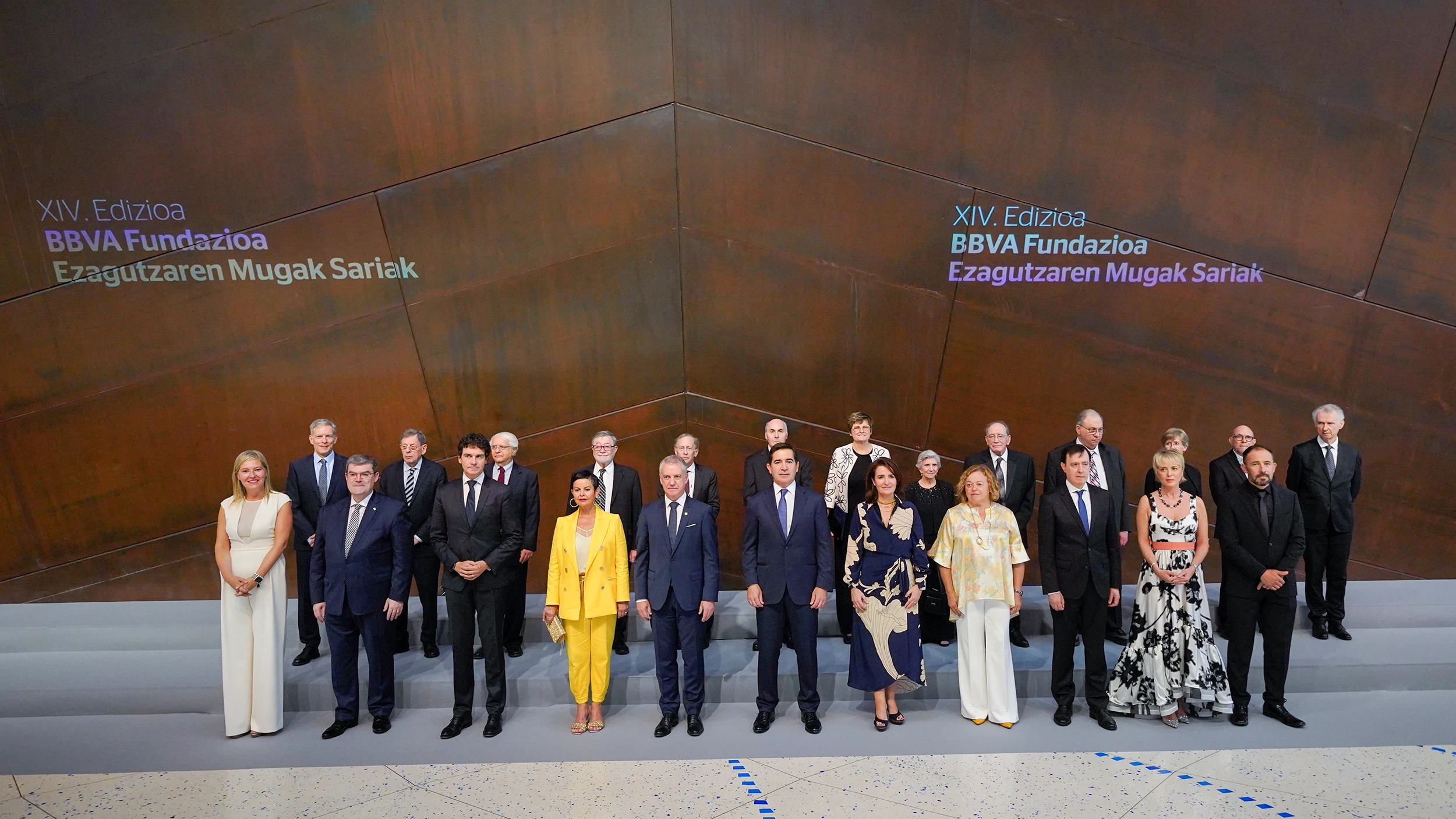 Posado oficial de los galardonados en los Premios Fronteras del Conocimiento