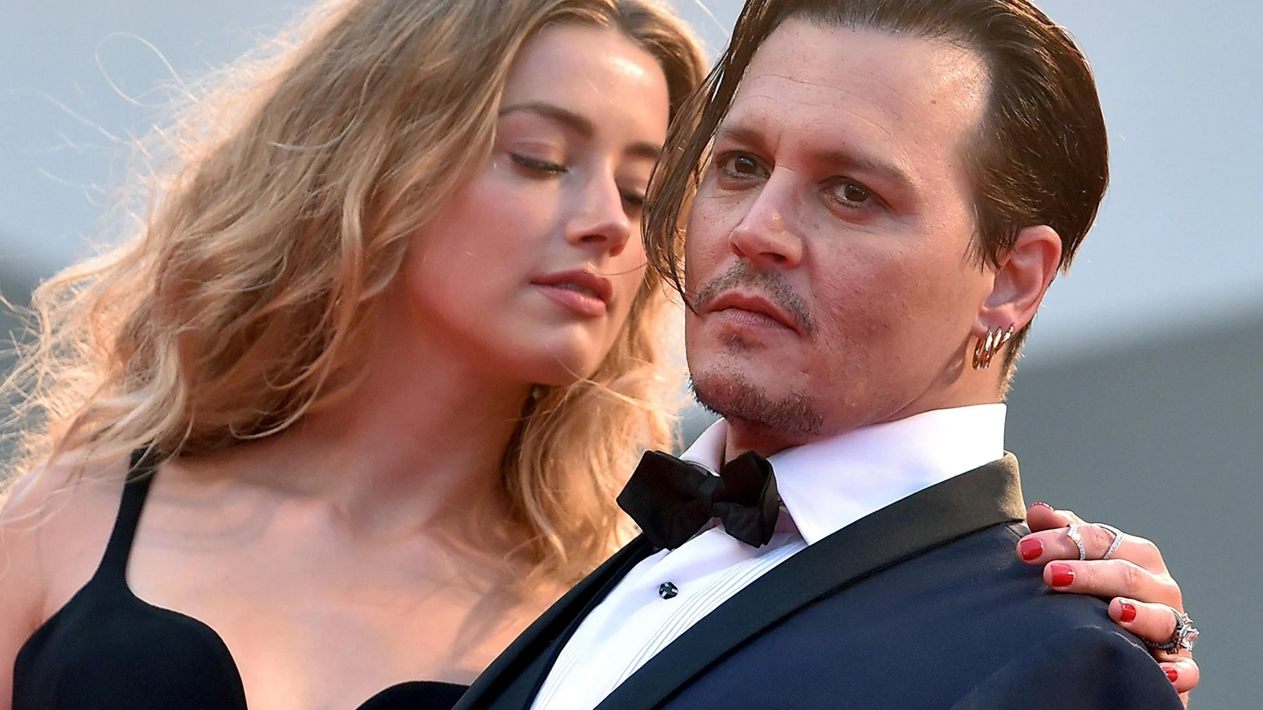 Amber Heard y Johnny Depp Amber Heard y Johnny Depp