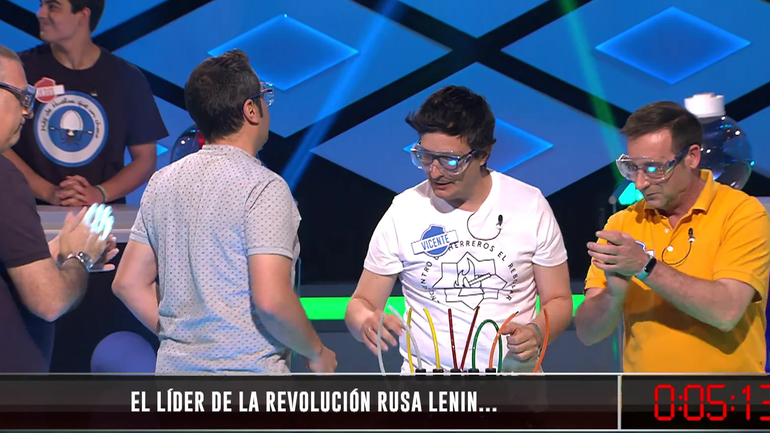 Los ‘Sindulfos’ lideran la revolución de ‘¡Boom!’: consiguen un pleno gracias a Lenin Los ‘Sindulfos’ lideran la revolución de ‘¡Boom!’: consiguen un pleno gracias a Lenin