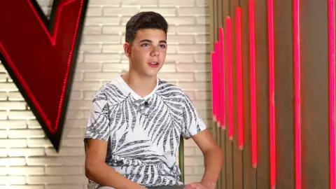 Rubén Gómez: “Vengo a homenajear a mi abuelo que es guitarrista y cantaor” Rubén Gómez: “Vengo a homenajear a mi abuelo que es guitarrista y cantaor”