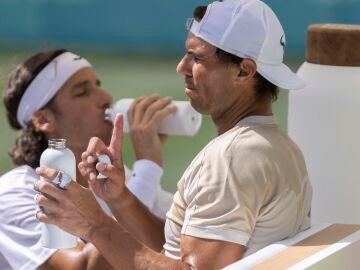 Nadal se entrena en Mallorca con Feliciano López