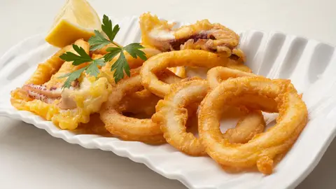 Receta de calamares a la romana con el toque especial de Karlos Arguiñano Receta de calamares a la romana con el toque especial de Karlos Arguiñano