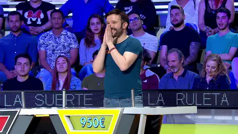 ¡Qué alivio! De rozar la quiebra a sumar casi mil euros, la montaña rusa de Ernesto en ‘La ruleta de la suerte’ ¡Qué alivio! De rozar la quiebra a sumar casi mil euros, la montaña rusa de Ernesto en ‘La ruleta de la suerte’