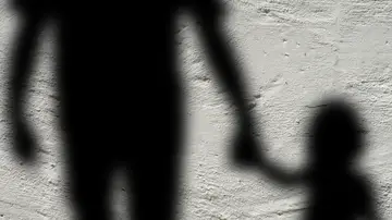 Conmoción en Portugal por el asesinato de una niña de 3 años por una deuda de brujería Conmoción en Portugal por el asesinato de una niña de 3 años por una deuda de brujería