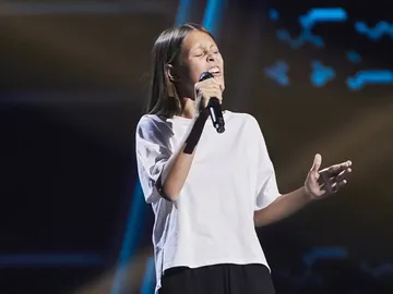Alicia Keys en versión niña: así ha cantado Sasha Matsiavina ‘Fallin’ en ‘La Voz Kids’ Alicia Keys en versión niña: así ha cantado Sasha Matsiavina ‘Fallin’ en ‘La Voz Kids’