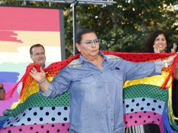 María del Monte en el Orgullo de Sevilla