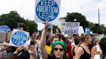 Protestas masivas por la derogación del derecho al aborto 