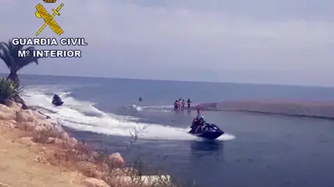 Motos de agua traficando droga Motos de agua traficando droga