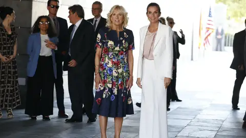 La reina Letizia y Jill Biden La reina Letizia y Jill Biden