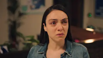 Todo lo que ha pasado en el último capítulo de ‘Inocentes’: Una triste despedida deja a los Derenoğlu destrozados
