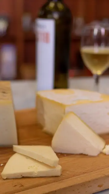 Queso Flor de Guía de Gran Canaria Queso Flor de Guía de Gran Canaria