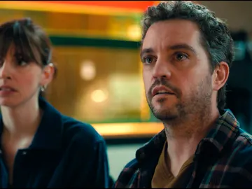 La relación de Karadec y Roxane, ¡al descubierto! La relación de Karadec y Roxane, ¡al descubierto!