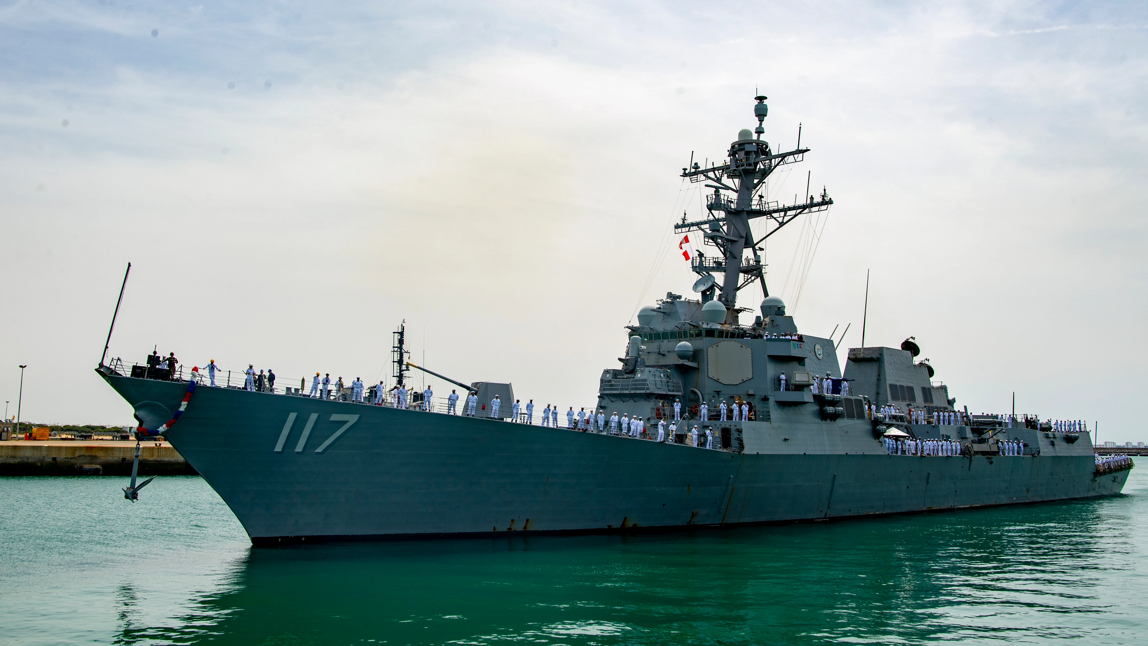 El buque USS Paul Ignatius, el barco más nuevo que las Fuerzas Navales, en su llegada Rota El buque USS Paul Ignatius, el barco más nuevo que las Fuerzas Navales, en su llegada Rota