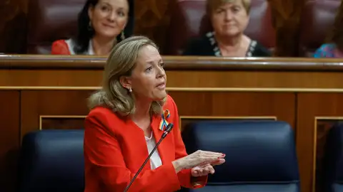Nadia Calviño durante la sesión de control al Gobierno Nadia Calviño durante la sesión de control al Gobierno