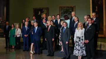 Los líderes de la OTAN posan en el Museo del Prado