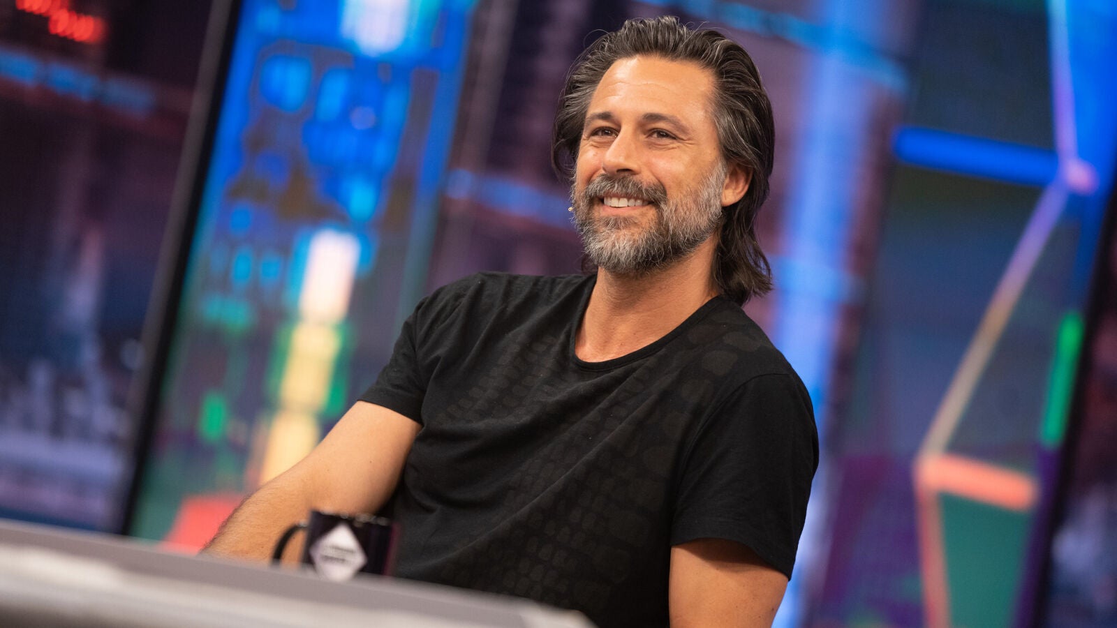 ¿Dejar o ser dejado? Hugo Silva elude la pregunta de Pablo Motos en 'El Hormiguero 3.0'