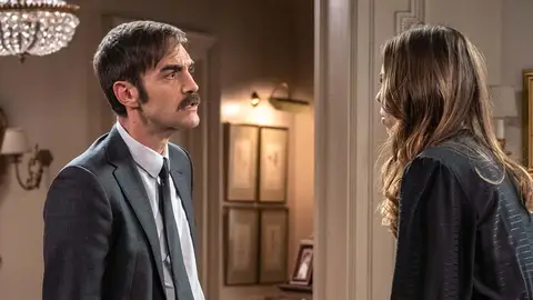 Raúl estalla tras la confesión de Coral: “Me has traicionado de nuevo” Raúl estalla tras la confesión de Coral: “Me has traicionado de nuevo”