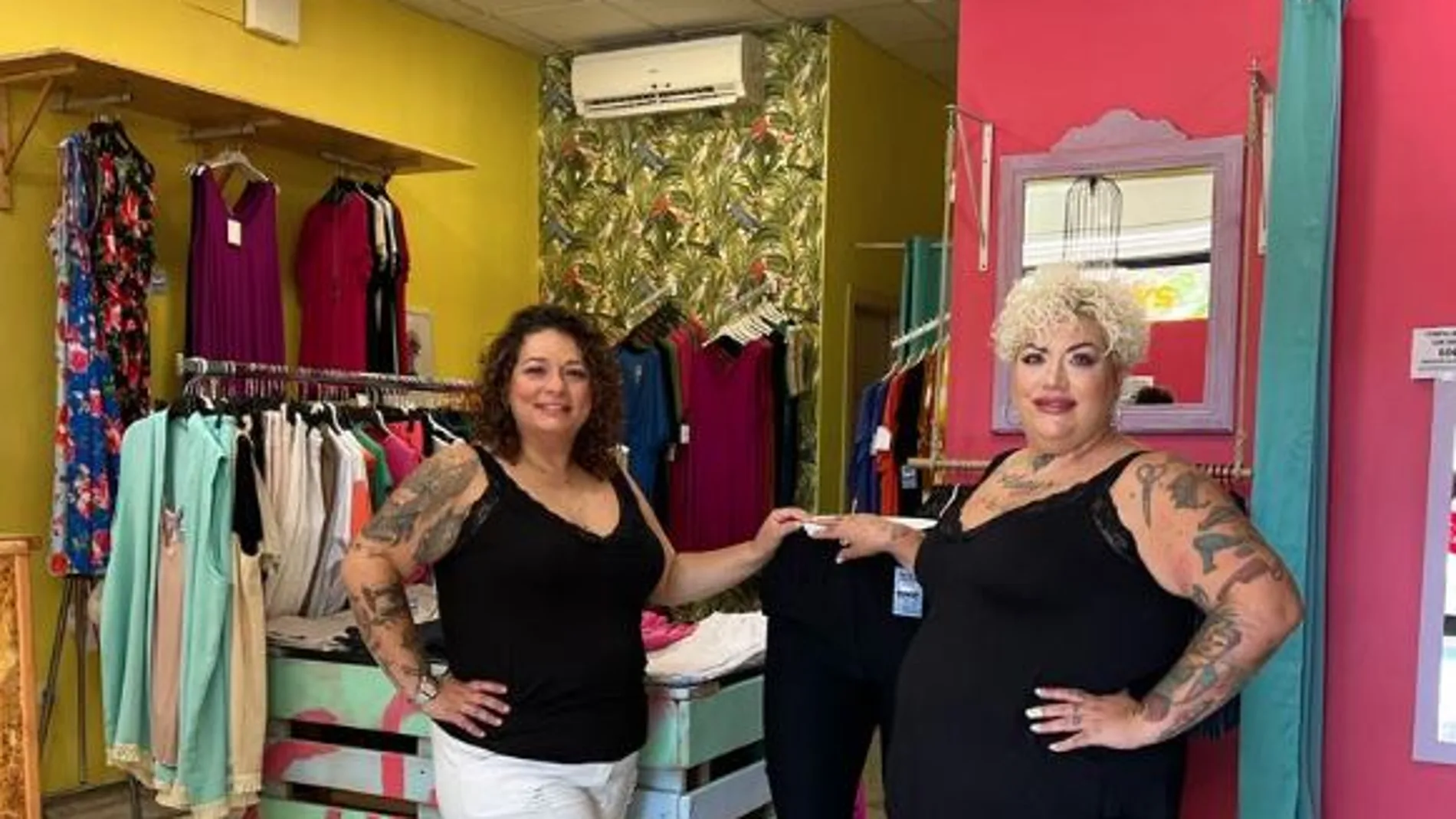 Una tienda de tallas grandes en Jerez lucha contra la gordofobia