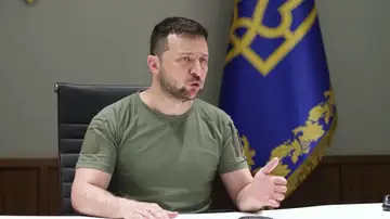 Zelenski interviene por videoconferencia en la cumbre de la OTAN y pide 5.000 millones de dólares al mes para Ucrania Zelenski interviene por videoconferencia en la cumbre de la OTAN y pide 5.000 millones de dólares al mes para Ucrania