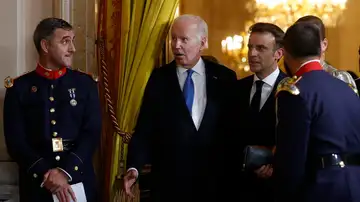 Biden y Macron en la recepción oficial en el Palacio Real por la Cumbre de la OTAN