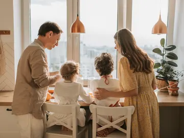 Padres con sus hijos Padres con sus hijos