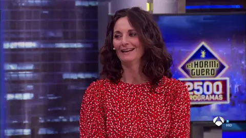 Patricia, la traductora de 'El Hormiguero 3.0', revela el momento que más le cuesta con los invitados: "Sufro oyéndoles" Patricia, la traductora de 'El Hormiguero 3.0', revela el momento que más le cuesta con los invitados: "Sufro oyéndoles"