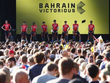 Presentación del equipo del Bahrain Victorius para el Tour de Francia 2022