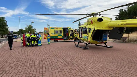 Una joven de 19 años, en estado muy grave tras ser apuñalada por su expareja en Parla, Madrid Una joven de 19 años, en estado muy grave tras ser apuñalada por su expareja en Parla, Madrid