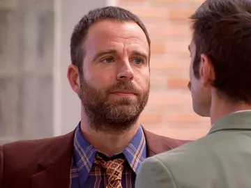 Fran pone en su sitio a Raúl: “Ve a visitar a tu madre, no seas un cobarde” Fran pone en su sitio a Raúl: “Ve a visitar a tu madre, no seas un cobarde”