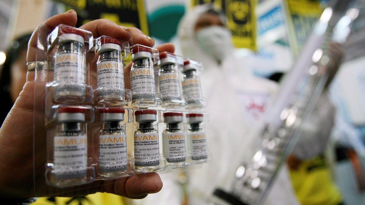 Le premier grand centre de vaccination contre la variole du singe ouvre en France