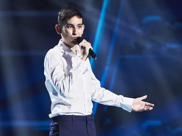 El swing de Pablo Fernández llena el plató de ‘La Voz Kids’ cantando ‘Come fly with me’ El swing de Pablo Fernández llena el plató de ‘La Voz Kids’ cantando ‘Come fly with me’