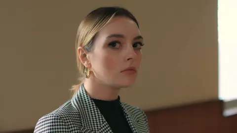 Derin, dispuesta a todo para no divorciarse de Volkan: “Somos muy felices” Derin, dispuesta a todo para no divorciarse de Volkan: “Somos muy felices”