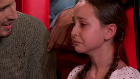 Se llevó un regalo para toda la vida: las lágrimas de María Suárez conmueven a los coaches de ‘La Voz Kids’ Se llevó un regalo para toda la vida: las lágrimas de María Suárez conmueven a los coaches de ‘La Voz Kids’