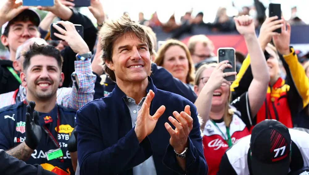 Tom Cruise, entre el público del GP de Fórmula 1 de Gran Bretaña
