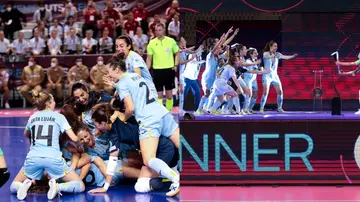 España logra su segunda Eurocopa de fútbol sala España logra su segunda Eurocopa de fútbol sala