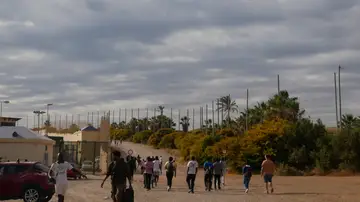 Detenidas cuatro personas por introducir inmigrantes en Melilla Detenidas cuatro personas por introducir inmigrantes en Melilla