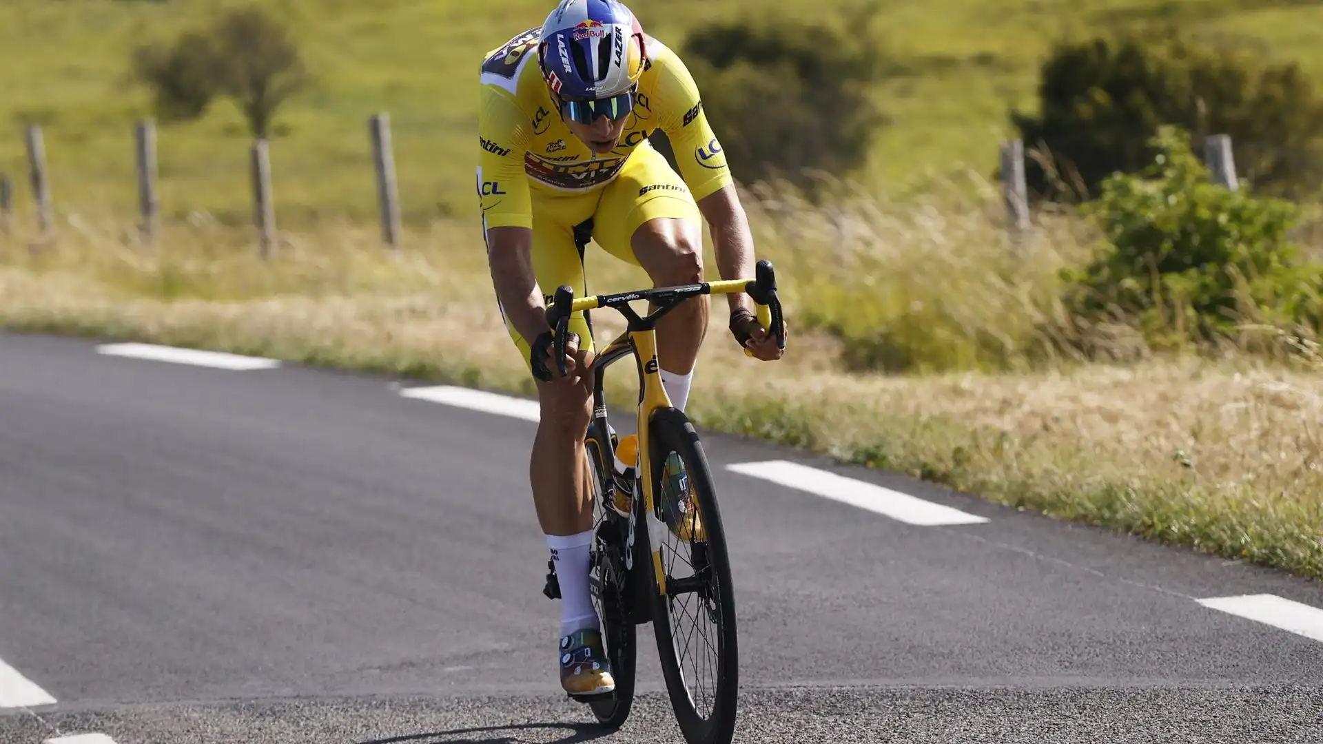 El ataque de Van Aert en el último puerto de la etapa 4 El ataque de Van Aert en el último puerto de la etapa 4