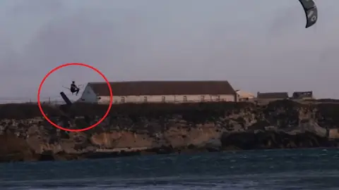 Liam Whaley y su incidente en la final de Big Air en Tarifa Liam Whaley y su incidente en la final de Big Air en Tarifa