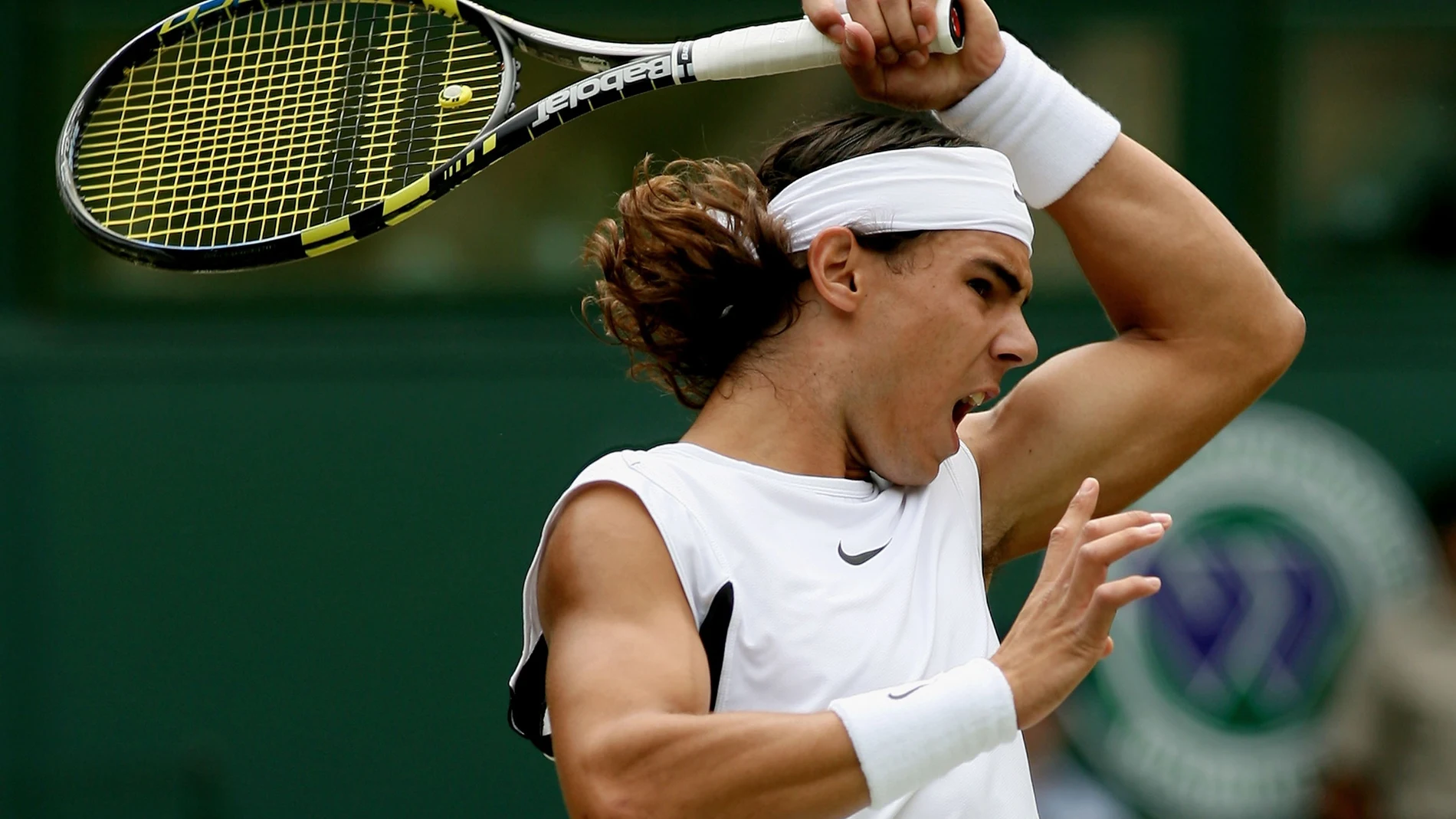 Rafael Nadal en el partido contra Roger Federer del Torneo de Wimbledon